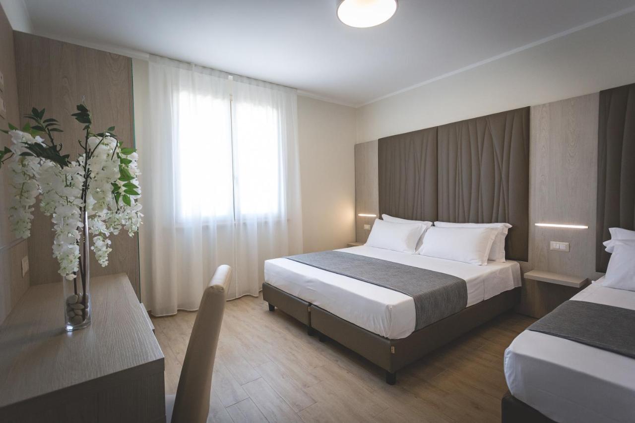 Hotel Residence Vallecorsa Rosignano Marittimo Extérieur photo